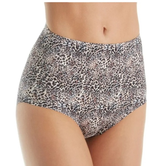 BODYHUSH 365 Everyday Control Brief Panty Snowy Feline Size M - Picture 1 of 7